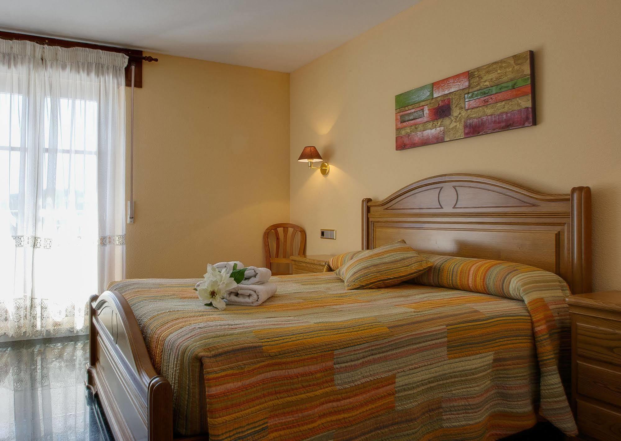 Hostal Casa Ramon Quintanar de la Sierra Extérieur photo